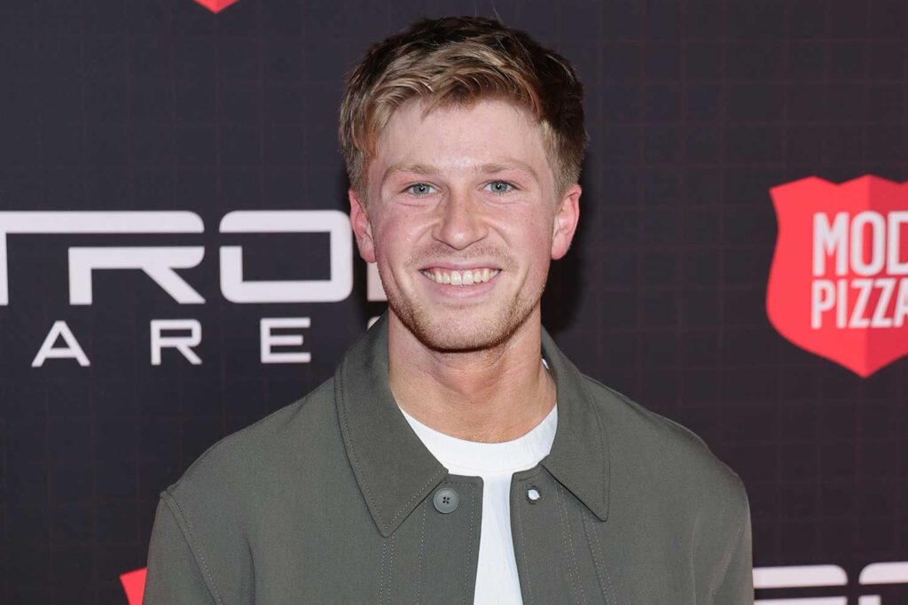 How Robert Irwin stopped thieves from stealing his photography equipment (Exclusive)