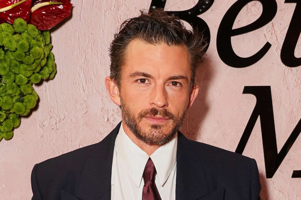 Jonathan Bailey recalls feeling ‘scary’ and ‘alone’ growing up gay at school