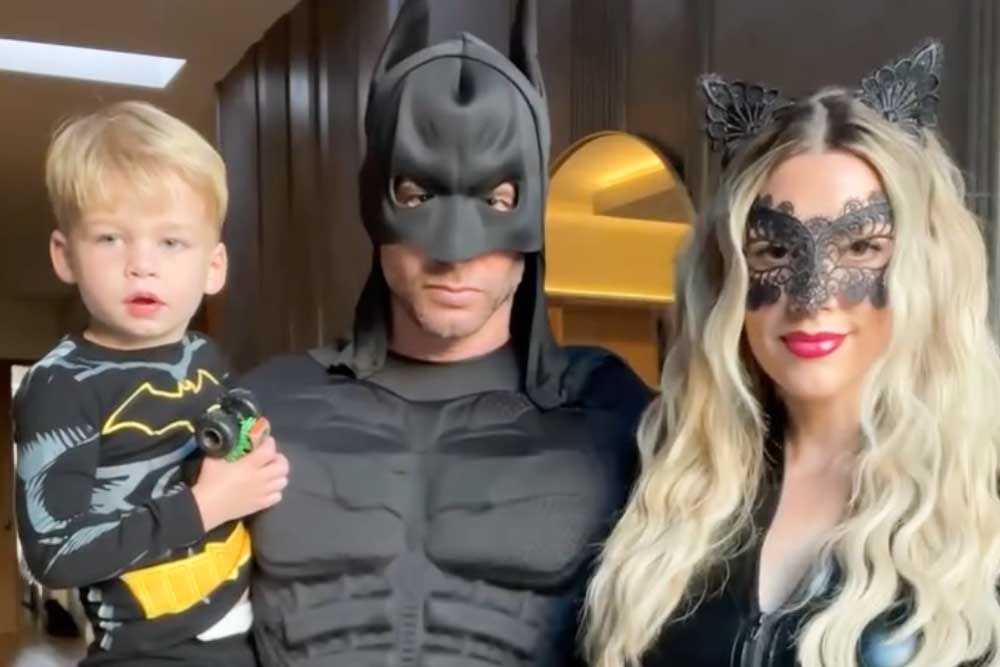 Tarek and Heather Rey El Moussa share 2-year-old son Tristan’s super Halloween costume