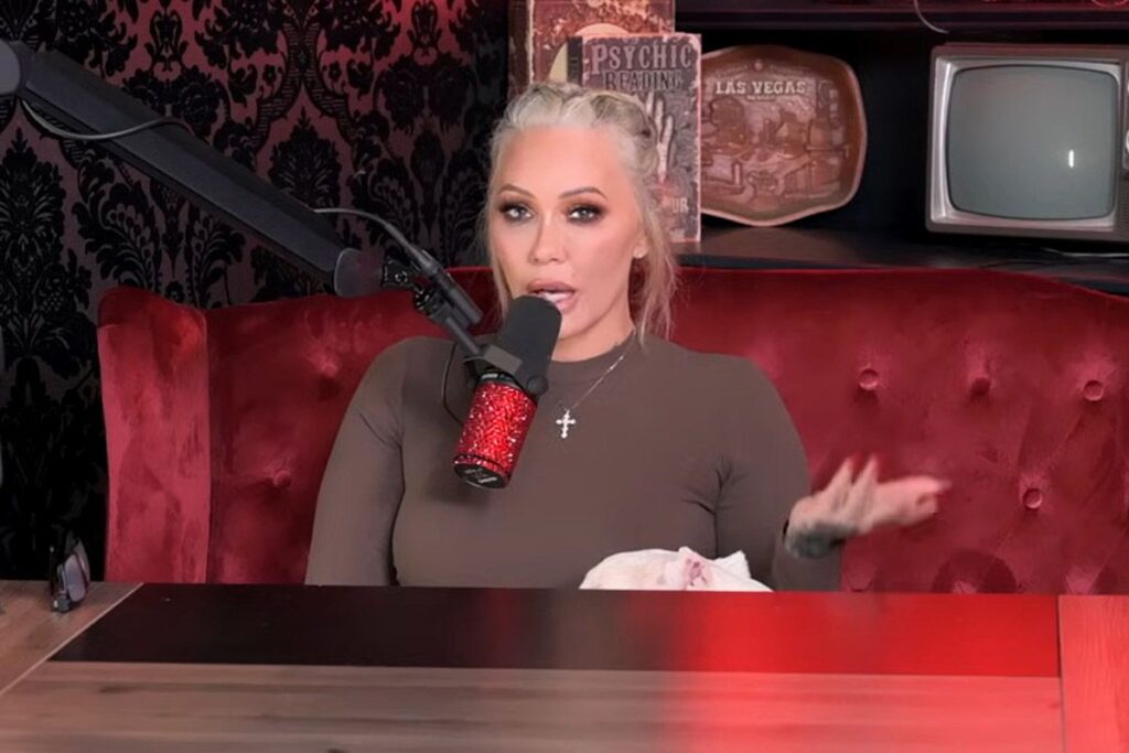 Bunny Zoe posts video blog about overcoming jail time with suspended license