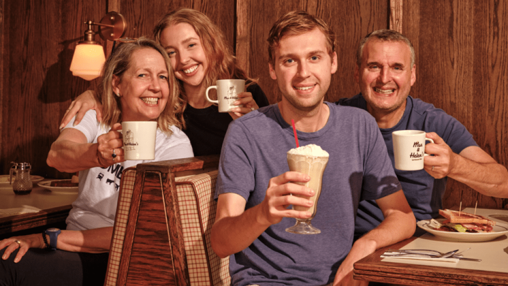 Inside Phil Rosenthal’s Diner Max & Helen’s: Larchmont’s new family spot