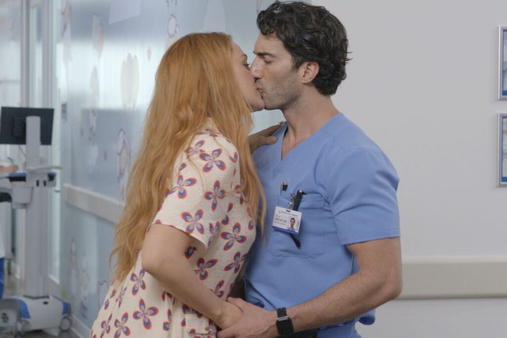Justin Baldoni accuses Blake Lively of impromptu kissing scene: Watch video