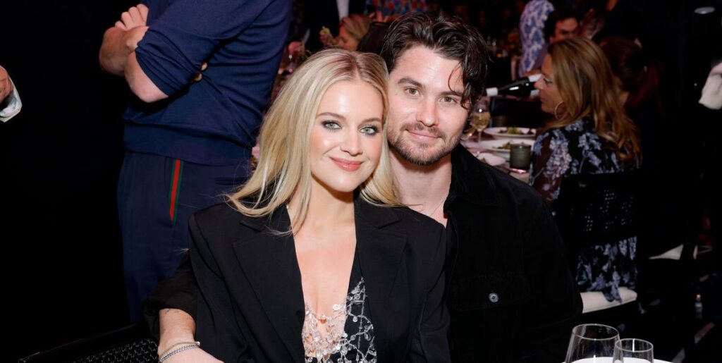Chase Stokes hints at Kelsea Ballerini breakup on Instagram
