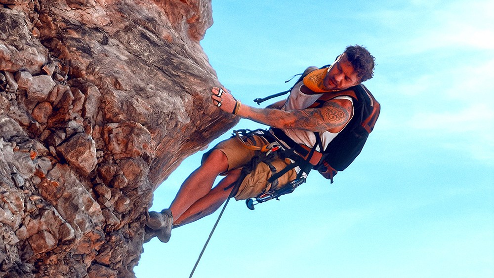 Ryan Phillippe’s mountaineering thriller ‘Reach’ releases first look