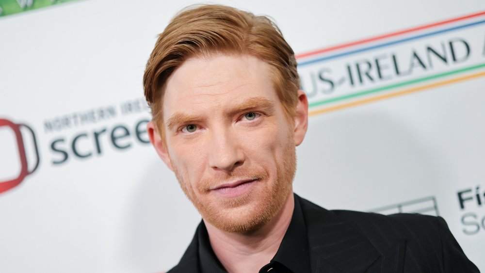 Domhnall Gleeson pays tribute to Catherine O’Hara at Oscar Wilde Award