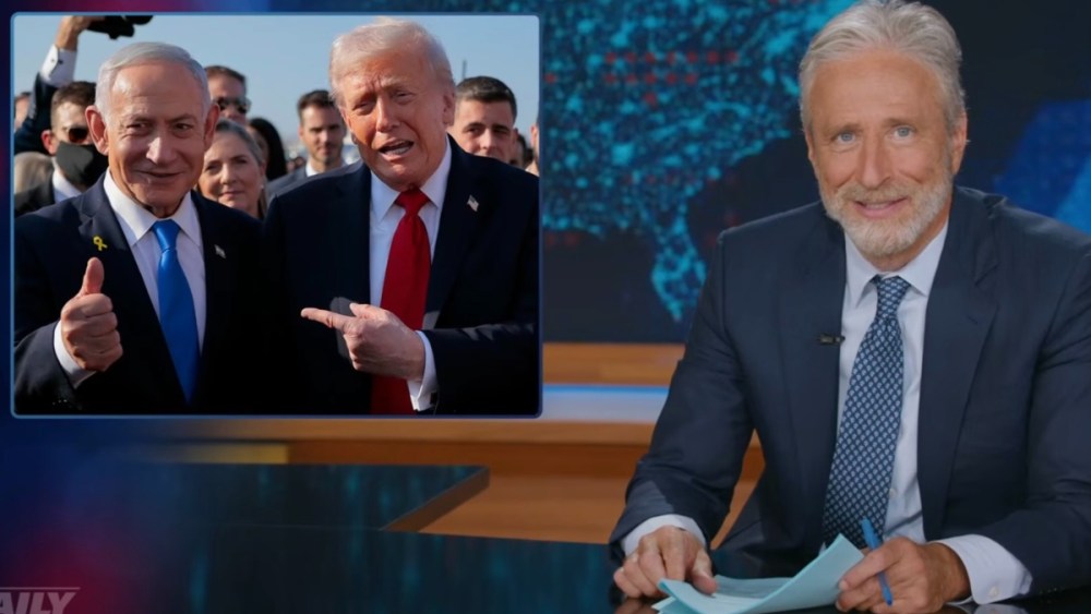 Jon Stewart slams President Trump for continuing to cover the Iran war
