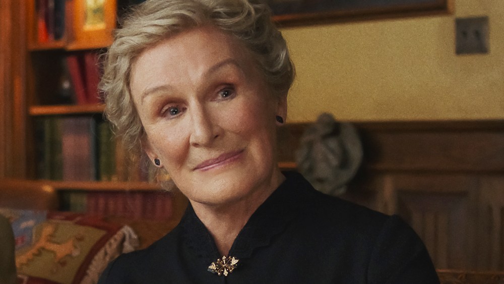 Glenn Close to be honored at handprint and footprint ceremony