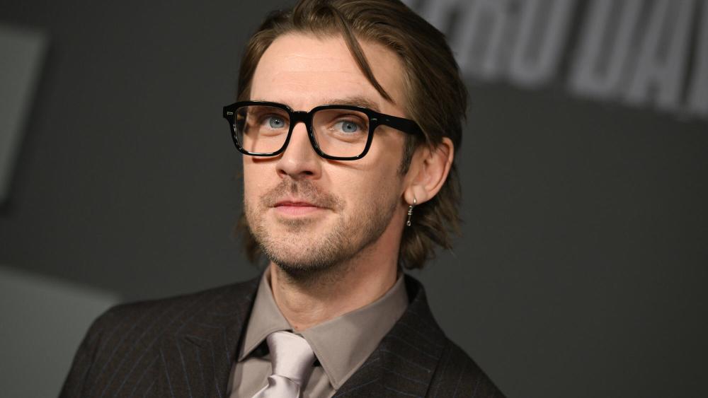 “Resurrection” Season 2 Cast Dan Stevens