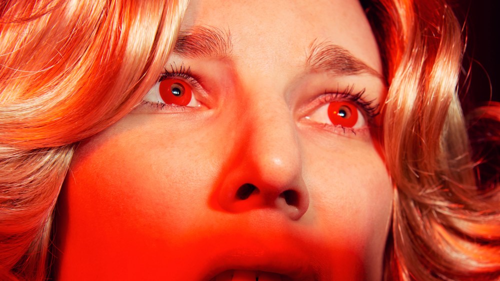 Anga Dwimas Sasonko, Addams Family