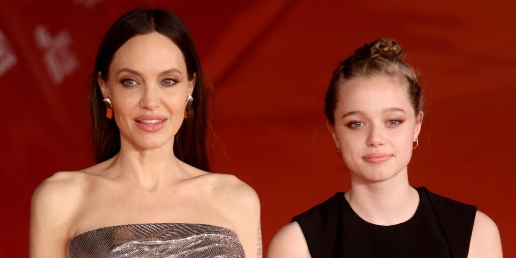 Shiloh Jolie looks just like her mother Angelina Jolie in Dayoung’s music video