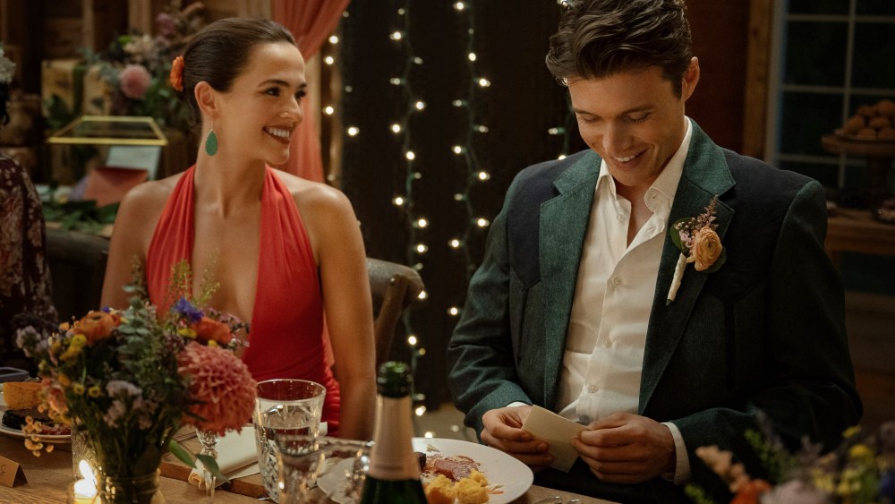 Zoey Deutch and Nick Robinson Sparks