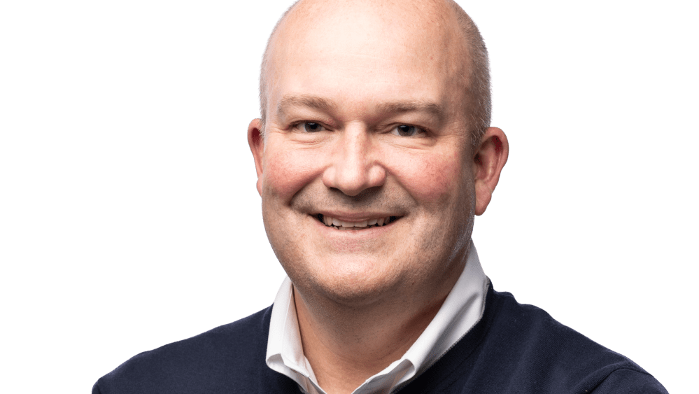 TV Univision seduces media acquisition veteran Mike Law