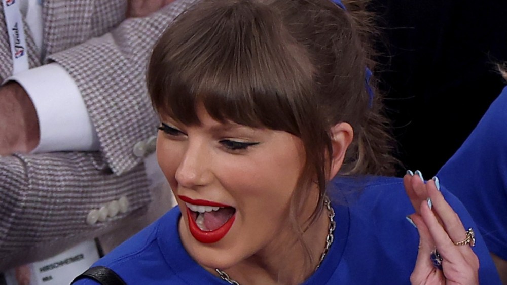 Taylor Swift attends NBA Finals to support Knicks