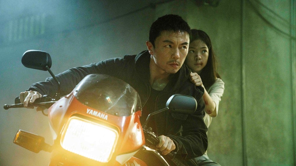 How we filmed the crazy fight scenes and brawl endings