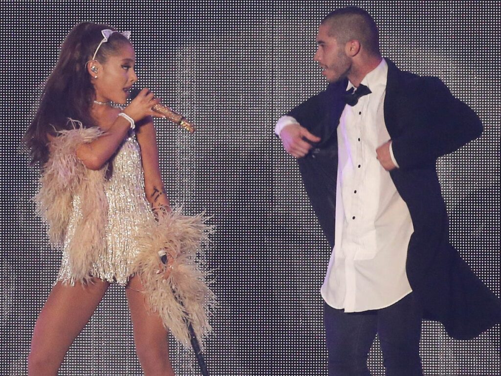 Ariana Grande sparks rumors of reunion with Ricky Alvarez