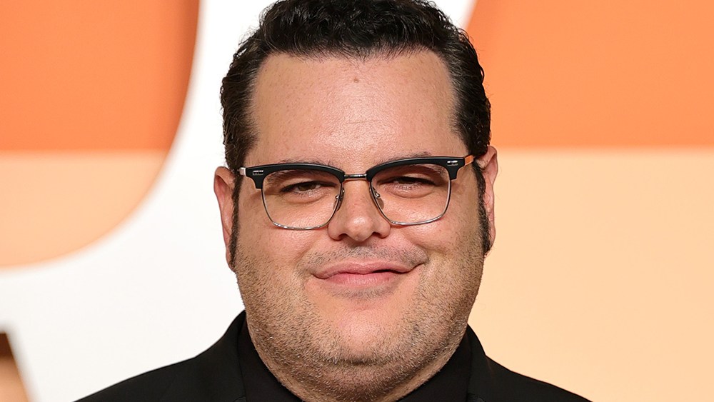 Josh Gad to appear in Bradley Cooper’s ‘Ocean’s 11’ prequel ‘Margot Robbie’
