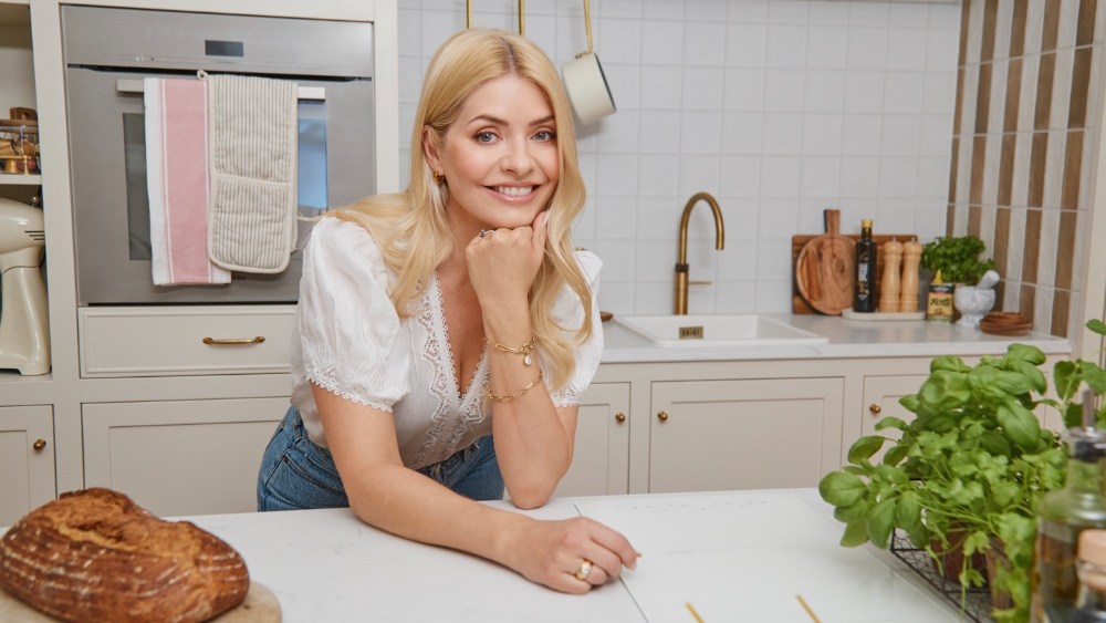 Holly Willoughby goes to YouTube for new lifestyle series ‘Together’